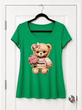 Gucci Green Fitted Tee with Teddy Bear and Pink Roses
